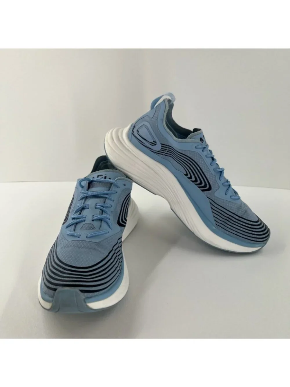 APL TechLoom Streamline Running Shoes Womens 9 Low Top Sneakers 0821XC Ice Blue